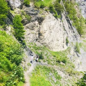 Die Gemsfreiheit am Fusse der Gemmi mit Rainer Reini von simply.hiking
