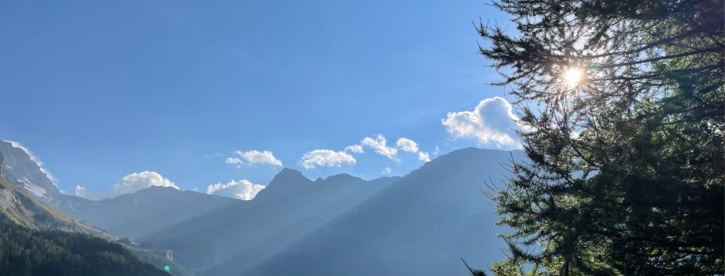 Gemsfreiheit am Fusse der Gemmi mit Reini von simply.hiking