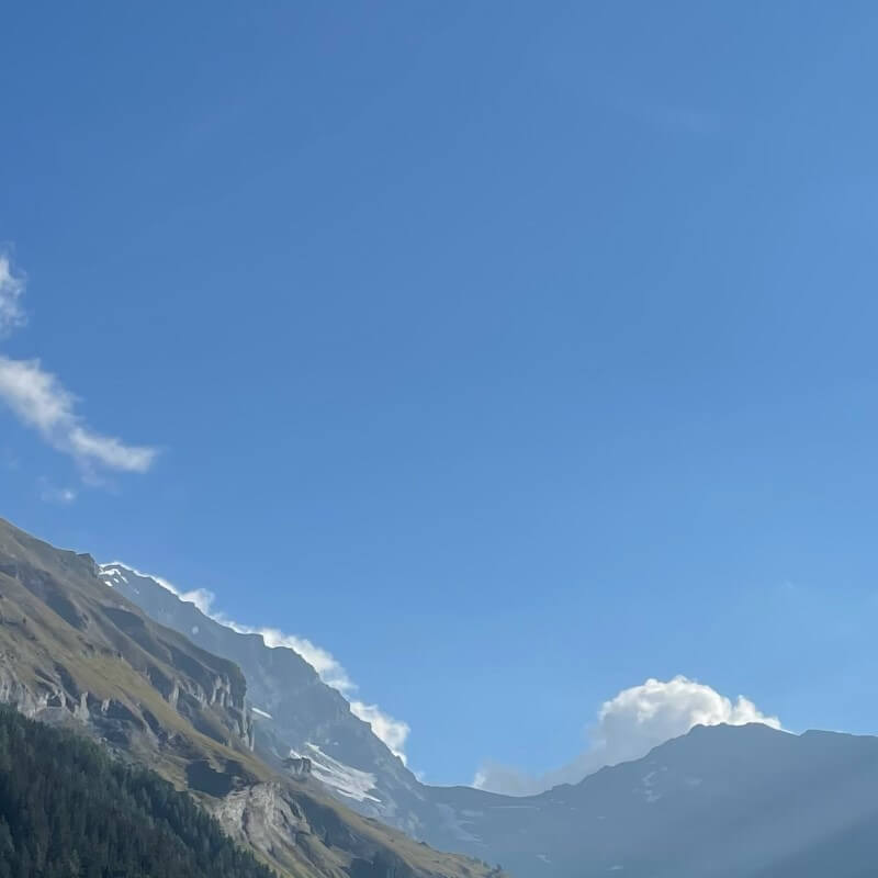 Gemsfreiheit am Fusse der Gemmi mit Reini von simply.hiking
