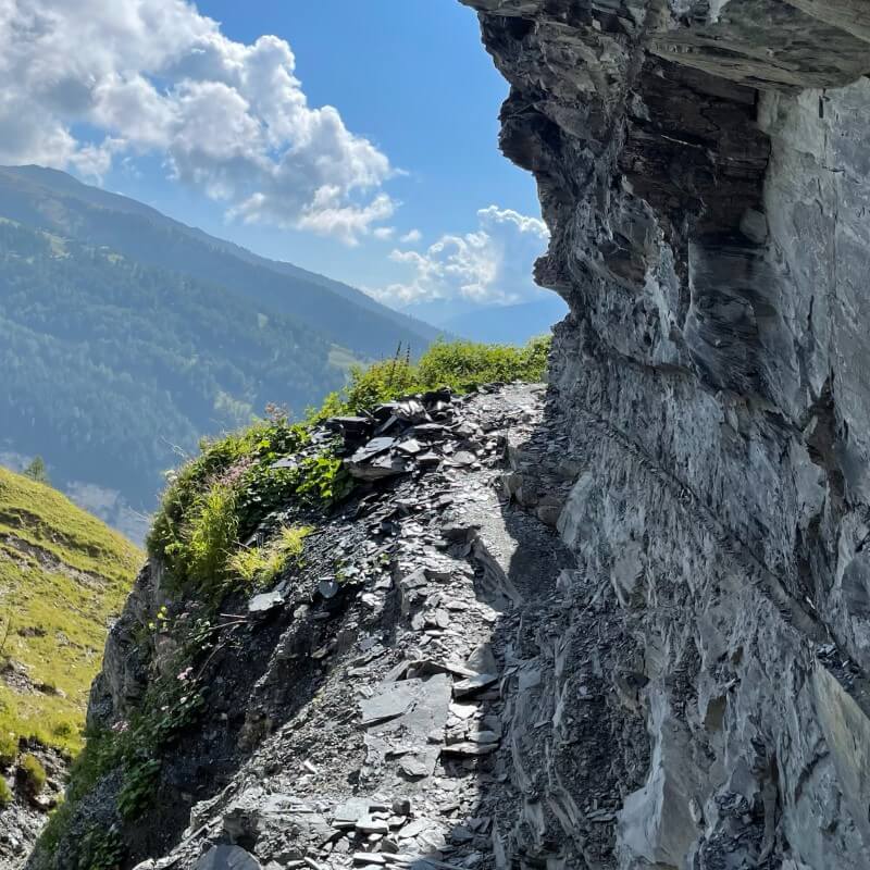 Gemsfreiheit am Fusse der Gemmi mit Reini von simply.hiking