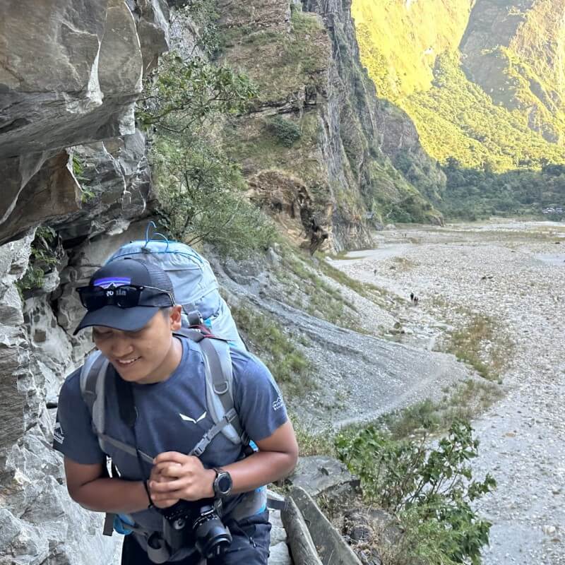 Etappenweise um den Berg der Seele Manaslu Circuit Trekking Nepal mit Rainer von simply.hiking