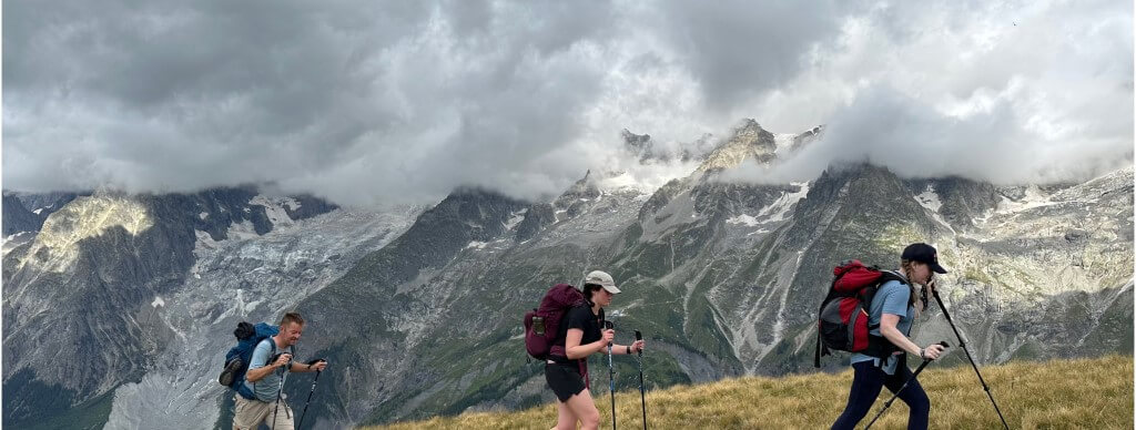 Südalpen Courmayeur Rifugio Bonatti Mont-Blanc TMB Aostatal Chamonix mit Reini von simply.hiking