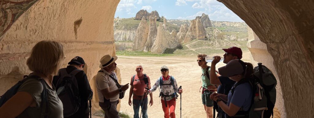 Kappadokien Türkei - von Felsenkirchen und Höhlenwohnungen, Feenkamine und Zwergenmützen mit Reini von simply.hiking
