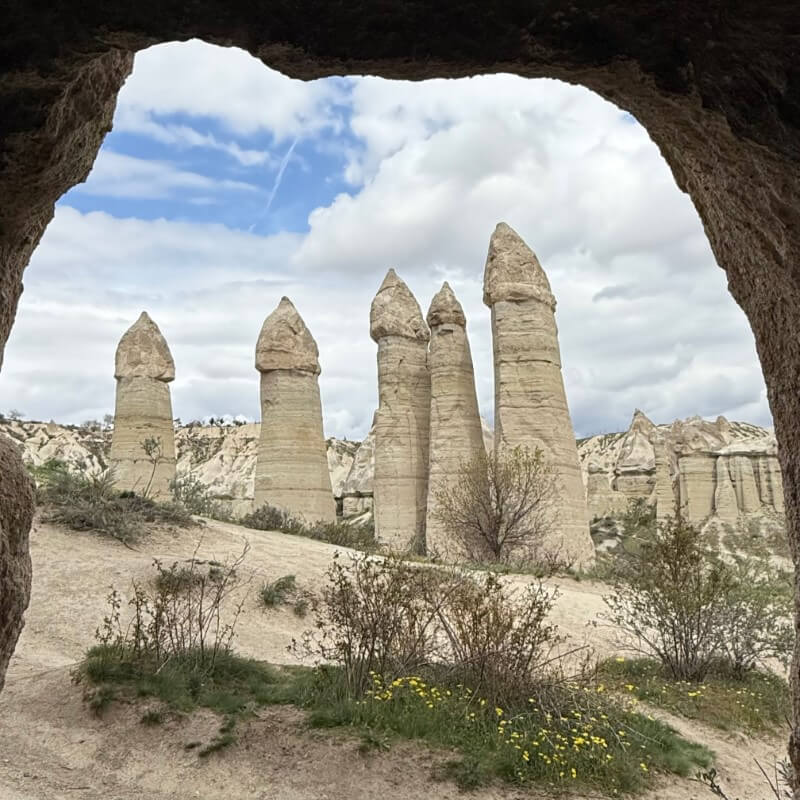 Kappadokien Türkei - von Felsenkirchen und Höhlenwohnungen, Feenkamine und Zwergenmützen mit Reini von simply.hiking